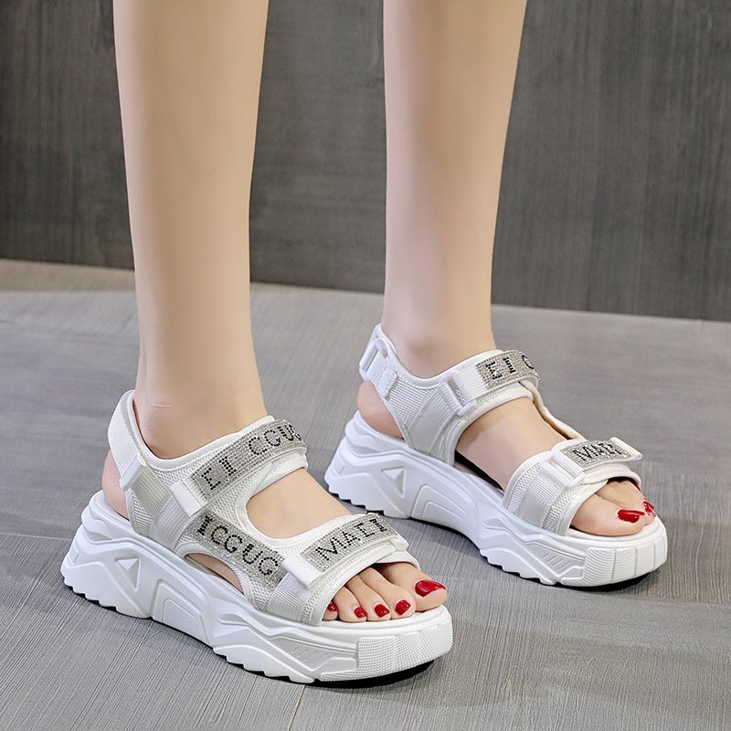 Sandals women's 2021 summer new sports fairy style flat-bottomed fashion beach shoes muffin thick-bottom increased